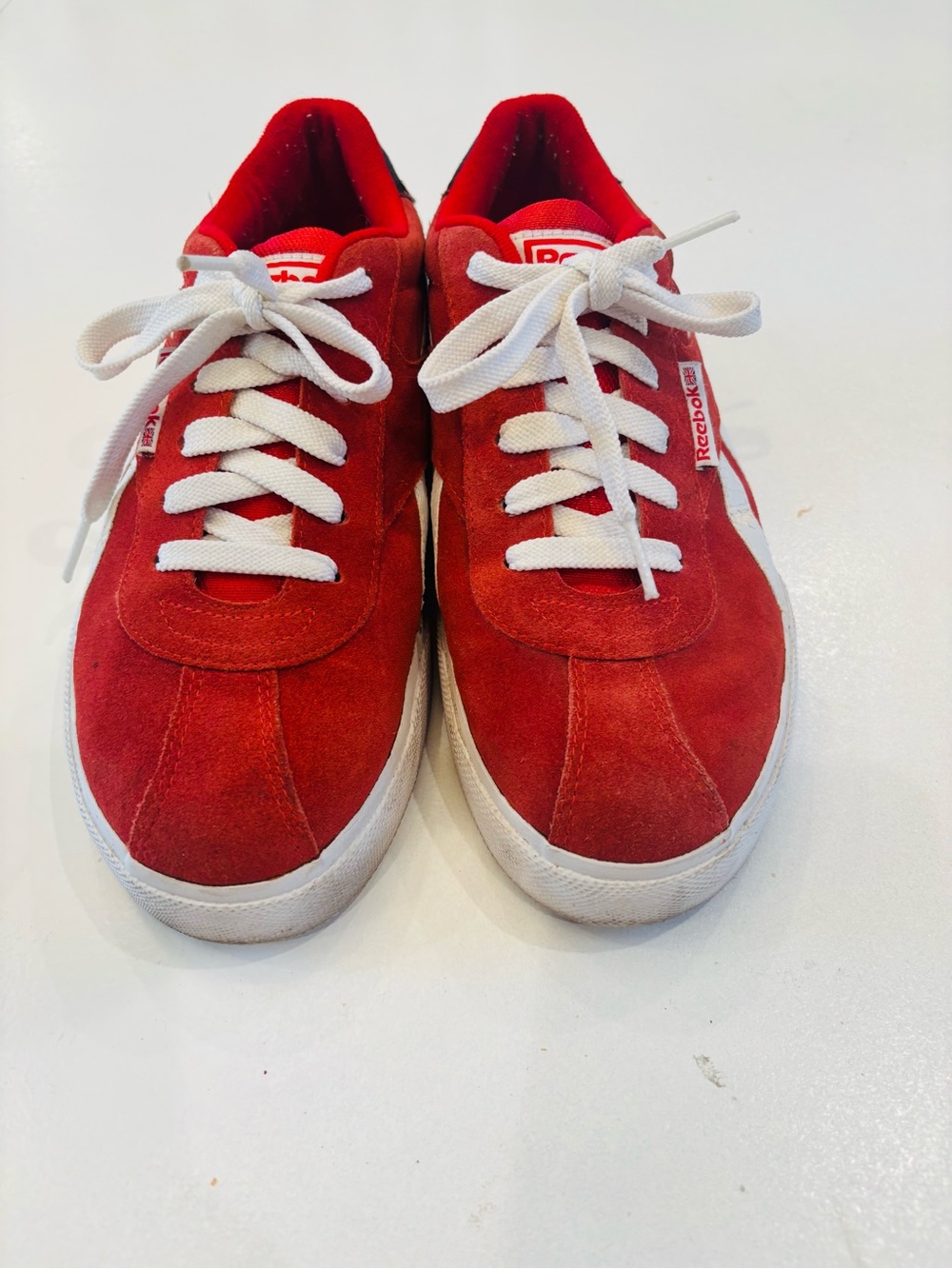 Reebok Red Suede Low-Top Sneakers with White Accents size 7.5 - Picture 8 of 12